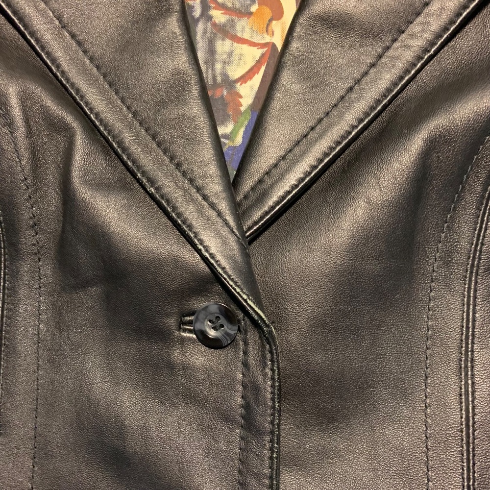 Vintage Tristan & Iseult Genuine Leather Jacket XS Black Fitted Lined Statement - Picture 7 of 16